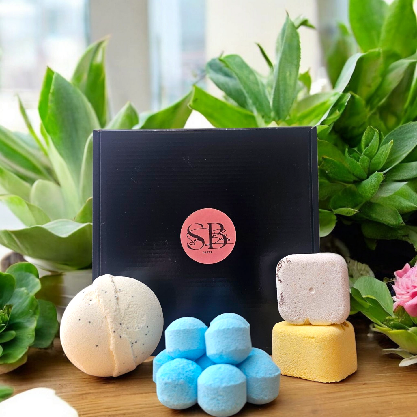 Bath Bomb Gift Sets – Jumbo 180g Bath Bomb | Mini Bath Bombs | 2 Shower Steamers | Handmade UK | Vegan | Natural | Cruelty-Free |
