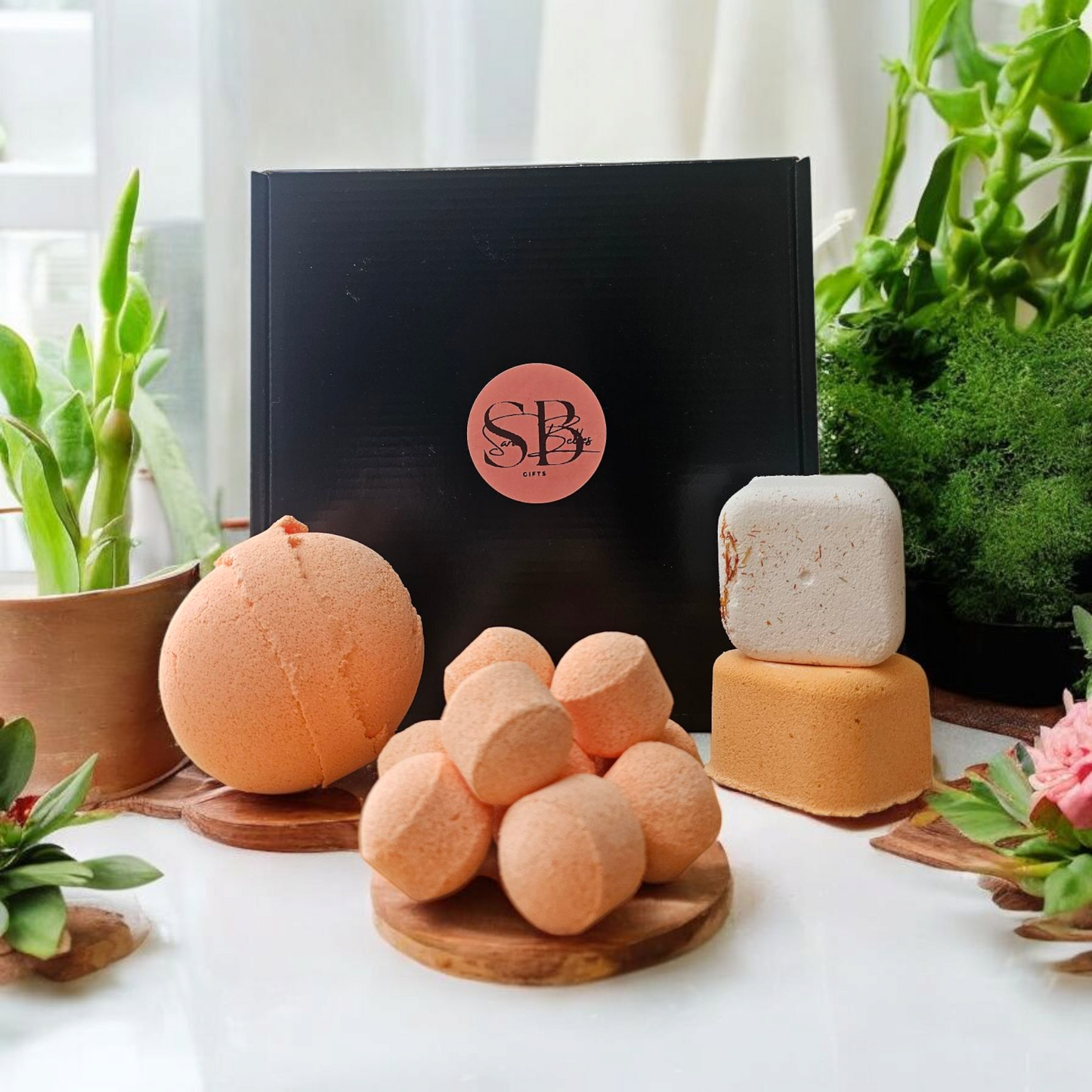 Bath Bomb Gift Sets – Jumbo 180g Bath Bomb | Mini Bath Bombs | 2 Shower Steamers | Handmade UK | Vegan | Natural | Cruelty-Free |