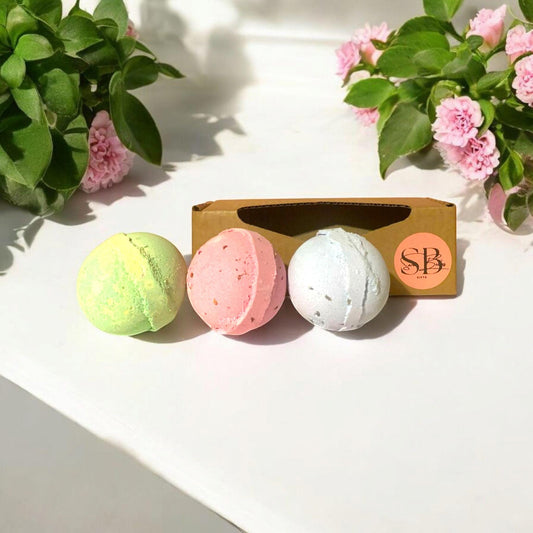 Sara Belles 3 Jumbo Bath Bomb Gift Set | The Naturals Collection | Vegan Friendly | Cruelty Free |