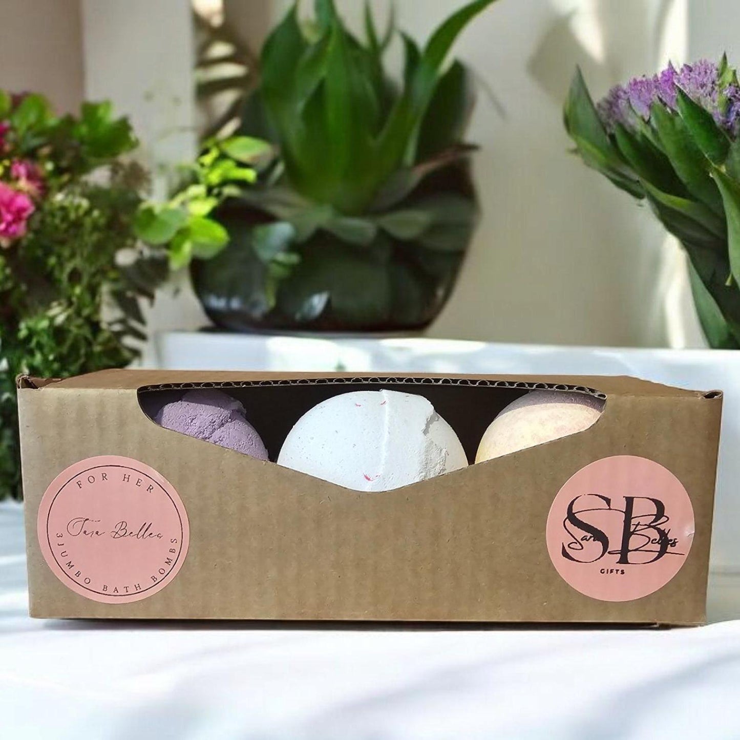 Sara Belles 3 Jumbo Bath Bomb Gift Set | The For Her Collection | Vegan Friendly | Cruelty Free |