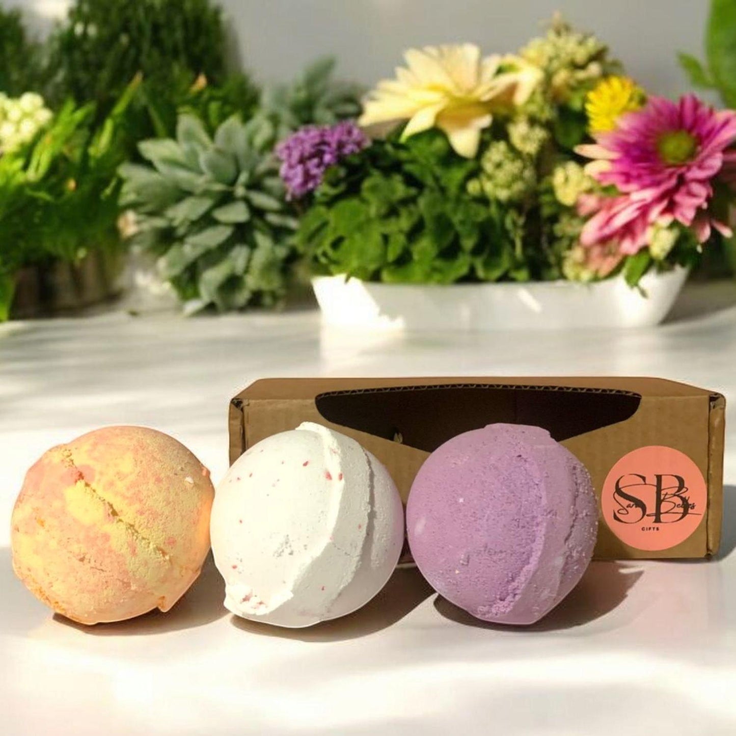 Sara Belles 3 Jumbo Bath Bomb Gift Set | The For Her Collection | Vegan Friendly | Cruelty Free |
