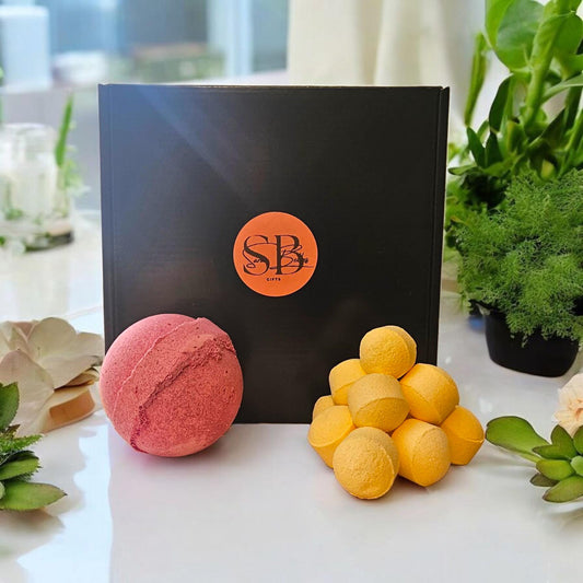 Bath Bomb Gift Sets – Jumbo 180g Bath Bomb + Mini Bath Bombs | Handmade UK | Vegan | Natural | Cruelty-Free | Various Sets To Choose From.