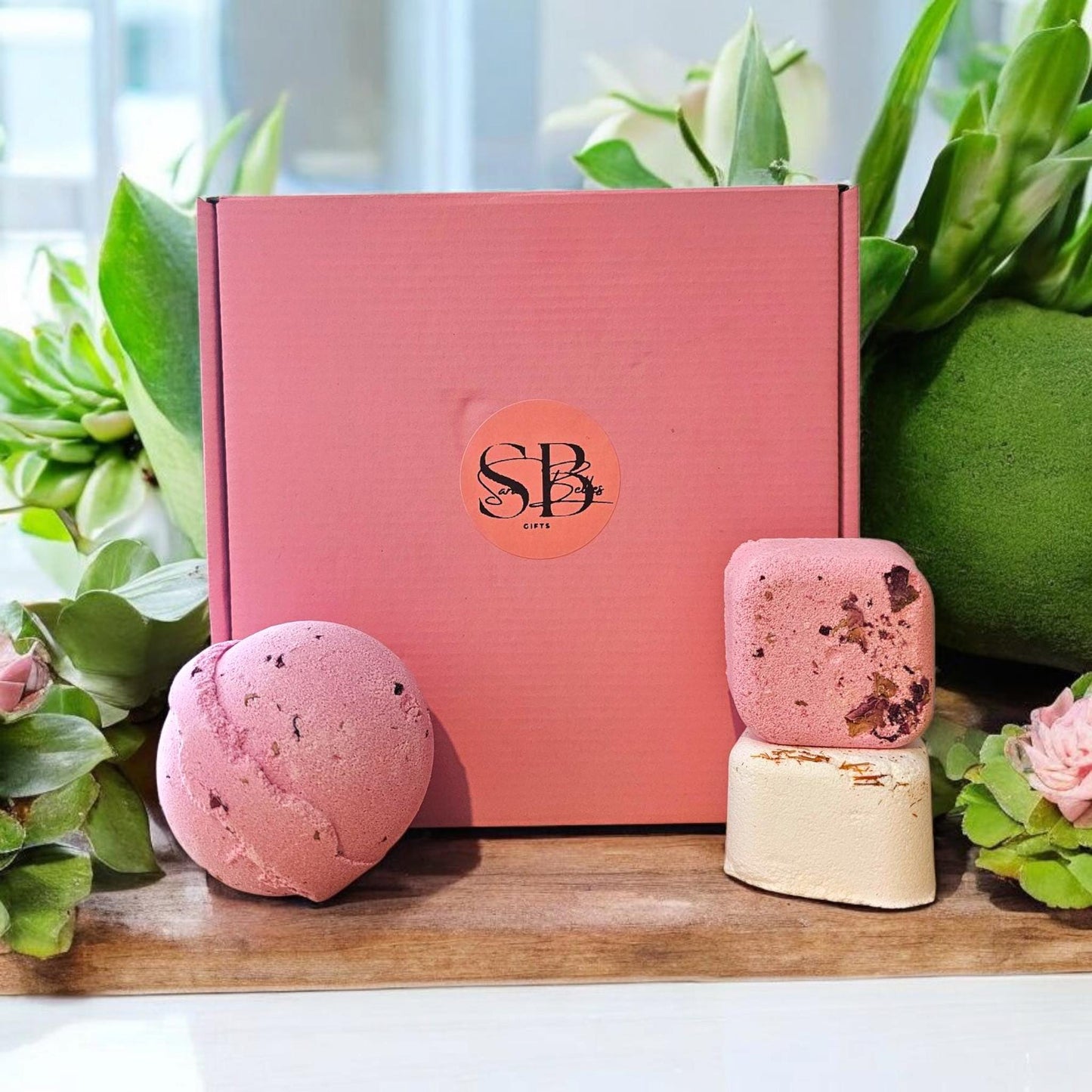 Bath Bomb Gift Sets – Jumbo 180g Bath Bomb | 2 Shower Steamers | Handmade UK | Vegan | Natural | Cruelty-Free |